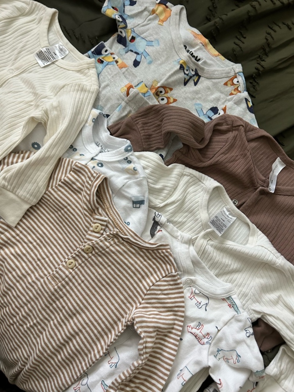 Baby Gender Neutral Long-Sleeve Ribbed and Printed Onesie Bundle